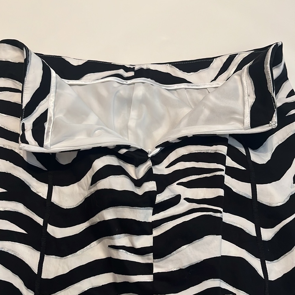 White House Black Market Mini Zebra Print Skirt Size 6 - Picture 6 of 8